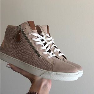Steve Madden sneakers